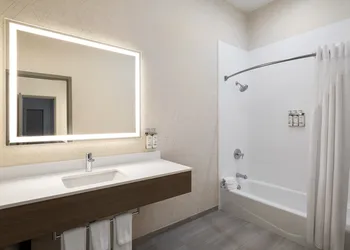 Holiday Inn Express Meadville (I-79 Exit 147a) by IHG hotel thumbnail 4
