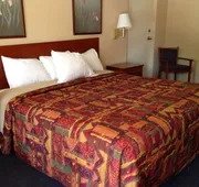 Knights Inn Elizabethtown hotel detail image 3