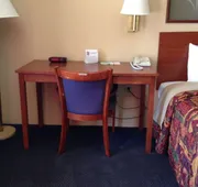 Knights Inn Elizabethtown hotel detail image 5