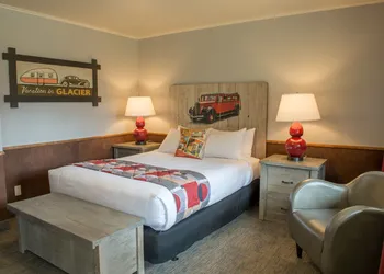 Rising Sun Motor Inn and Cabins - Inside the Park hotel thumbnail 7