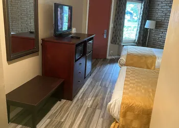 A-1 Budget Motel hotel thumbnail 5