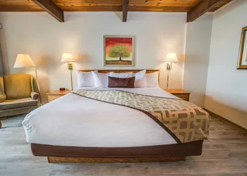 Adobe Resort hotel thumbnail 6