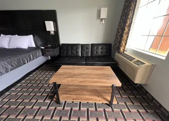 Executive Inn hotel thumbnail 7