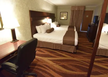 Tropical Inn hotel thumbnail 3