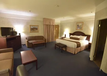 Tropical Inn hotel thumbnail 5