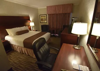 Tropical Inn hotel thumbnail 6