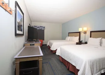 Hampton Inn Bordentown hotel thumbnail 7