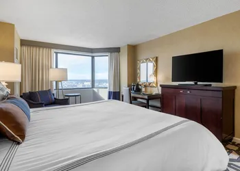 Omni Richmond Hotel hotel thumbnail 7
