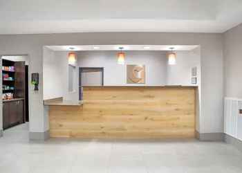 Comfort Inn & Suites Slidell - New Orleans Area hotel thumbnail 2