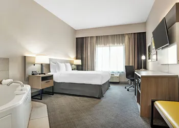 Comfort Inn & Suites Slidell - New Orleans Area hotel thumbnail 7