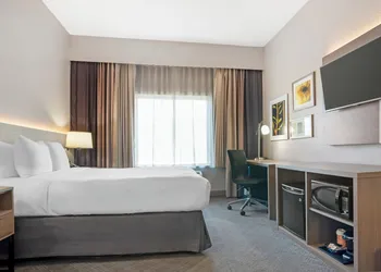 Comfort Inn & Suites Slidell - New Orleans Area hotel thumbnail 8