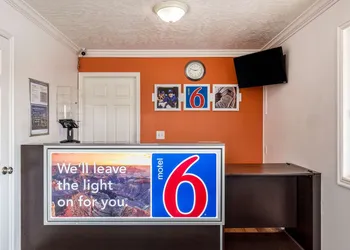 Motel 6 Tremonton, UT hotel thumbnail 5
