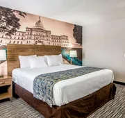 Clarion Pointe East Lansing University Area hotel detail image 5