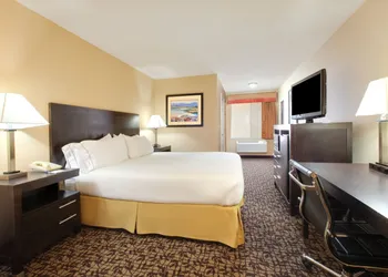 Holiday Inn Express Oakdale by IHG hotel thumbnail 3