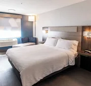 Holiday Inn Express Oakdale by IHG hotel detail image 7