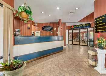 Rodeway Inn Greenwood hotel thumbnail 2