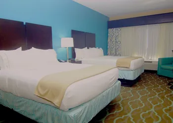 Holiday Inn Express & Suites Cuero by IHG hotel thumbnail 2