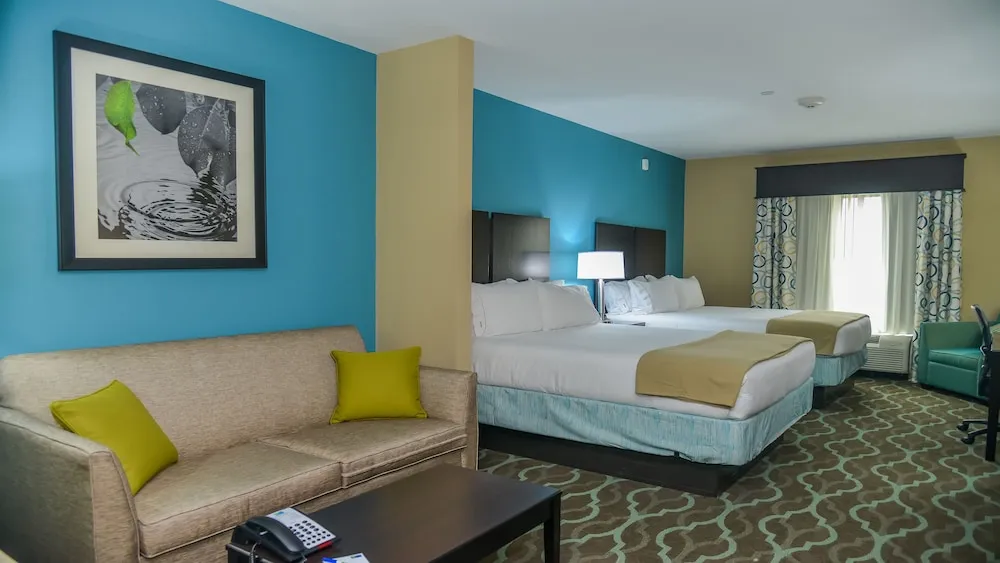 Holiday Inn Express & Suites Cuero by IHG hotel detail image 6
