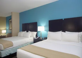 Holiday Inn Express & Suites Cuero by IHG hotel thumbnail 8