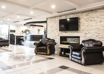 L'Escale Hôtel Suites hotel thumbnail 4