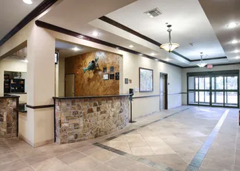 Best Western Plus Emory At Lake Fork Inn & Suites hotel thumbnail 2