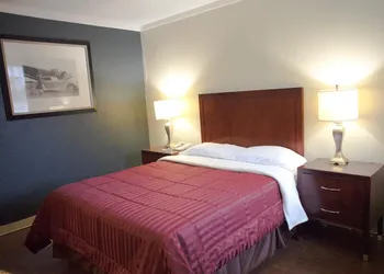 Arrowhead Inn hotel thumbnail 5