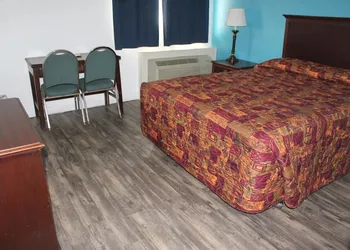 Arrowhead Inn hotel thumbnail 7