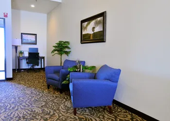 Cobblestone Inn & Suites - Holstein hotel thumbnail 4