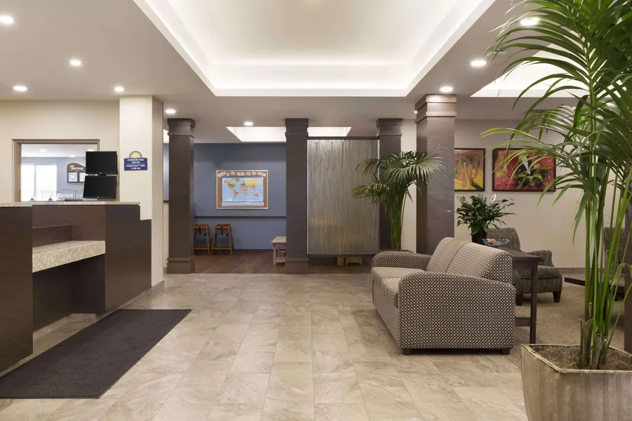 Days Inn & Suites by Wyndham Lindsay hotel detail image 6