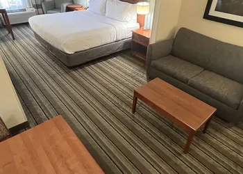 White Pine Lodge hotel thumbnail 5