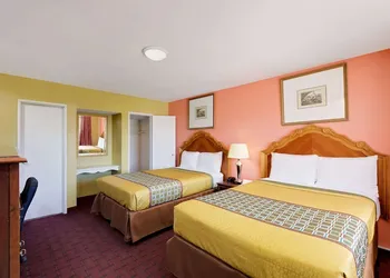 Knights Inn Big Spring hotel thumbnail 4