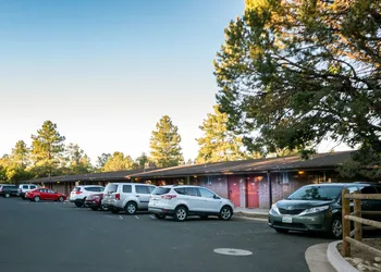 Yavapai Lodge hotel thumbnail 5