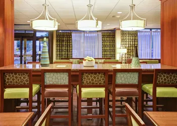Hampton Inn Chicago - Gurnee hotel thumbnail 2