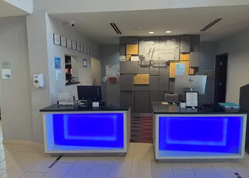 Holiday Inn Express & Suites Bonham by IHG hotel thumbnail 2