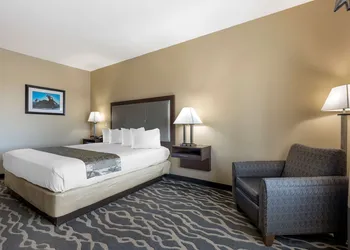 Best Western Plus Fort Stockton Hotel hotel thumbnail 8