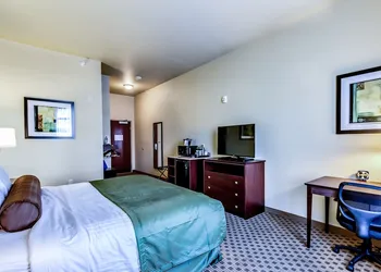 Cobblestone Inn & Suites - Cambridge hotel thumbnail 4