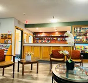 The Best Inn & Suites hotel detail image 3