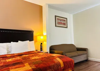 The Best Inn & Suites hotel thumbnail 8