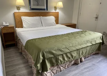 Rodeway Inn & Suites Omak - Okanogan hotel thumbnail 8