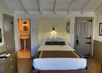 Bright Angel Lodge – Inside the Park hotel thumbnail 4
