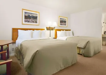 Magnuson Hotel Park Vue hotel thumbnail 6