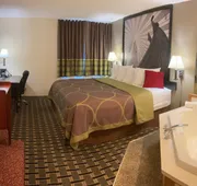 Super 8 by Wyndham Chisago City hotel detail image 7