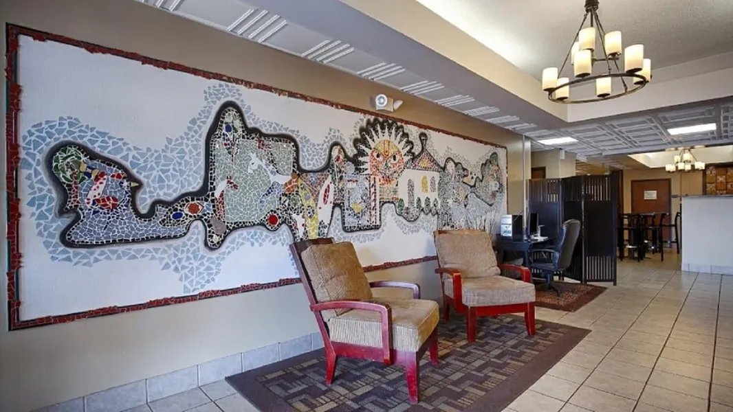 Econo Lodge hotel detail image 2
