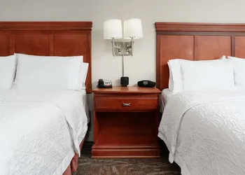 Hampton Inn Oak Ridge Knoxville hotel thumbnail 4