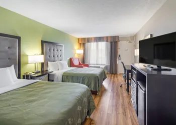 Quality Inn Roanoke Airport hotel thumbnail 4