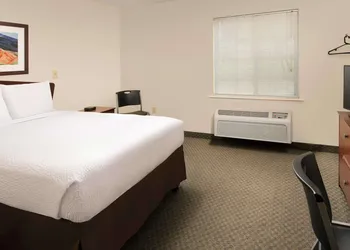 WoodSpring Suites Waco near University hotel thumbnail 8