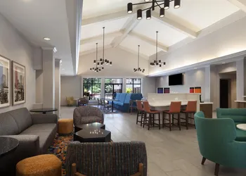 Hampton Inn & Suites Tampa-North hotel thumbnail 5