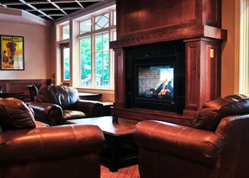 Cliff House at Pikes Peak hotel thumbnail 2