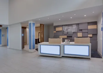 Holiday Inn Express Hotel & Suites Ft Lauderdale Airport/Cru by IHG hotel thumbnail 2