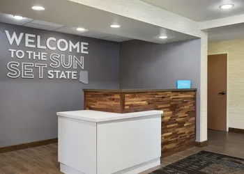 Hampton Inn Sedona hotel thumbnail 4